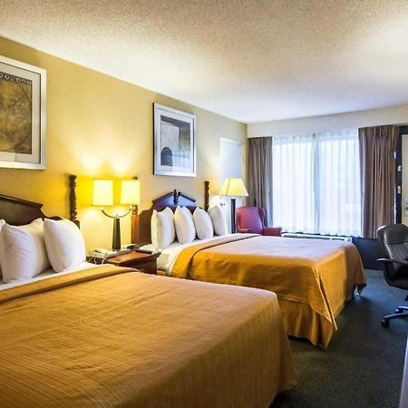 מנסאס Quality Inn מראה חיצוני תמונה